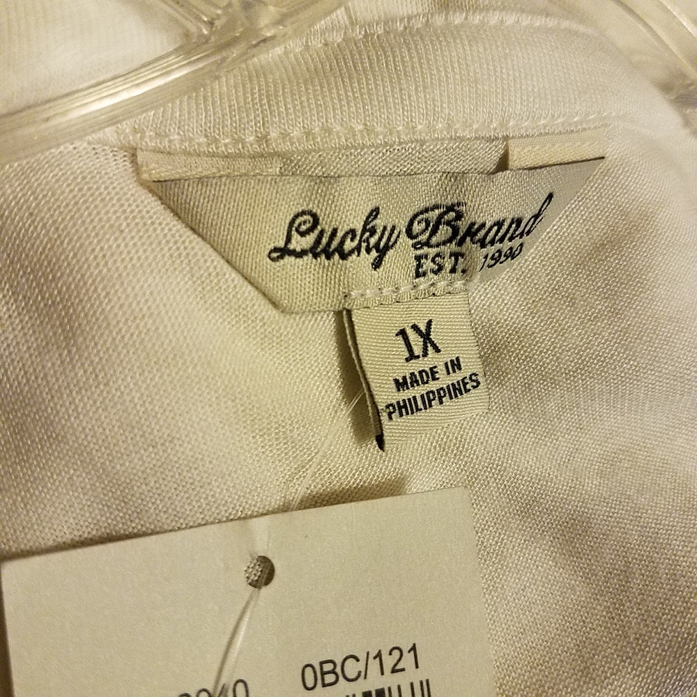Lucky Brand Top - Picture 5 of 7